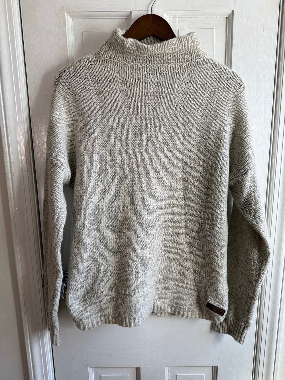 Sherpa Adventure Gear Yuden Sweater - Alpaca/Merino Wool Blend - Medium - EUC